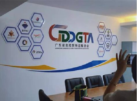 南涧公司走廊文化墙如何设计布置？